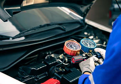 Recarga de gas refrigerante | Climatización del coche en Madrid