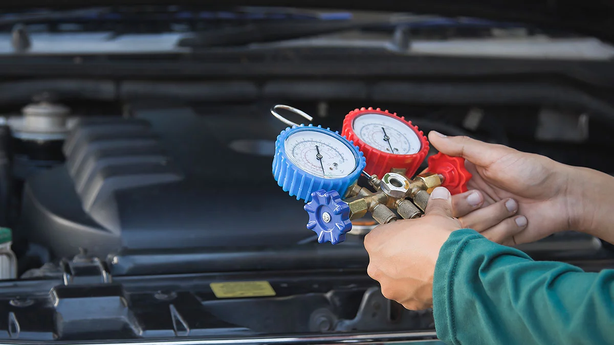 Revisar el sistema de refrigeración del coche en verano: clave para evitar averías costosas